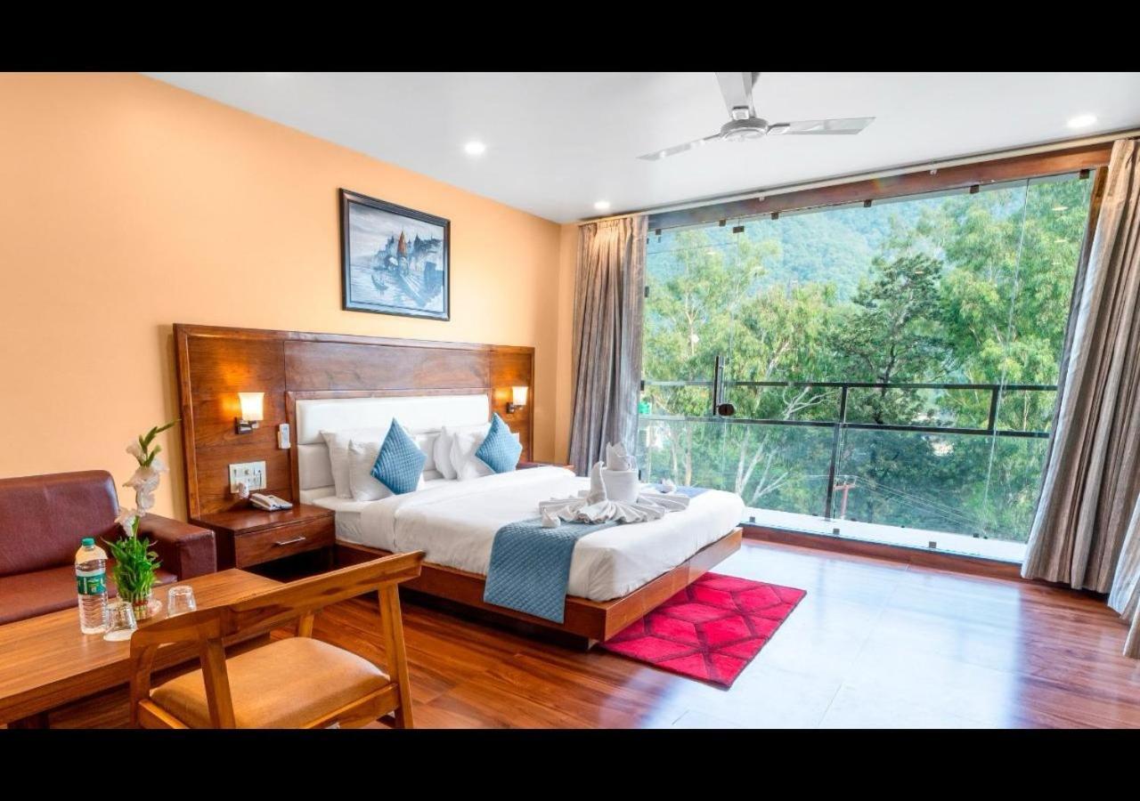 Hotel Divine Lakshmi Ganga Rishikesh Exterior photo